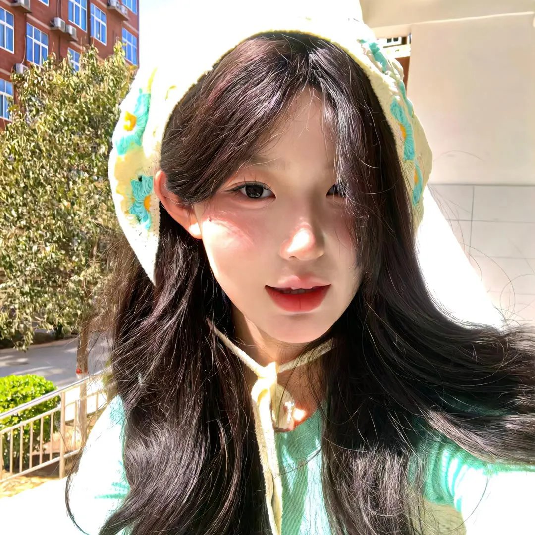 天才麻将少女海报
