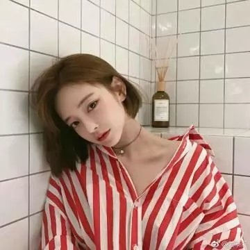 灵媒海报